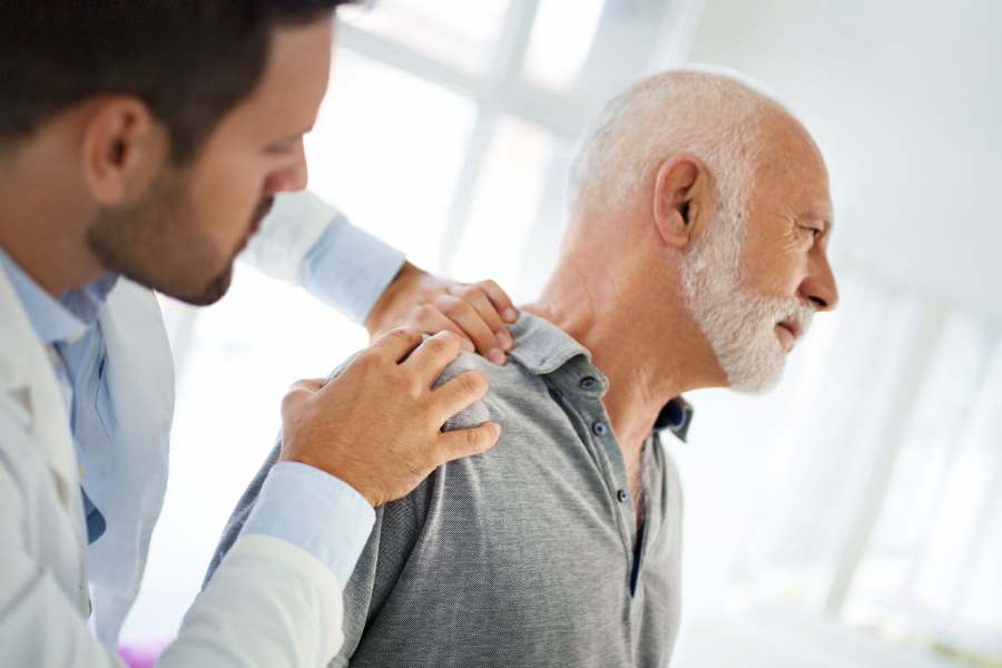 ¿Hombro dislocado? ¿Fractura de clavícula? Consejos sobre síntomas, recuperación y ejercicios.